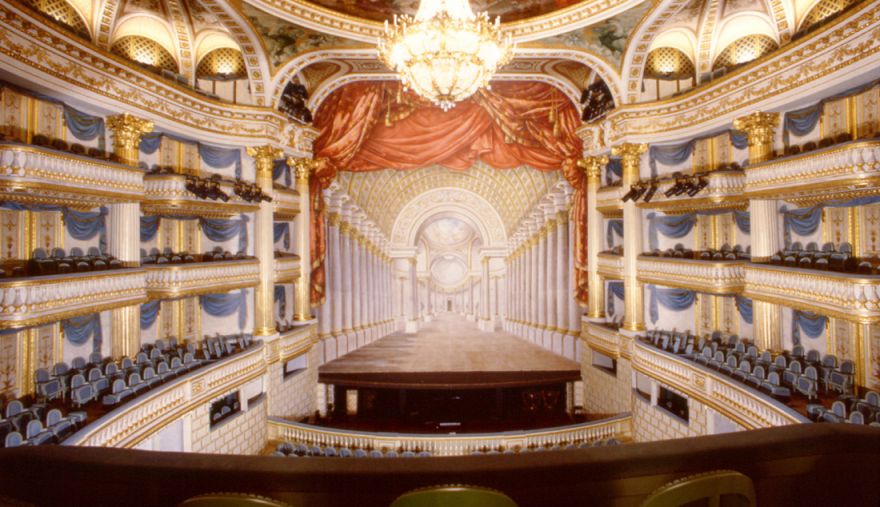 Театр Бордо, занавес ©‎ OTB