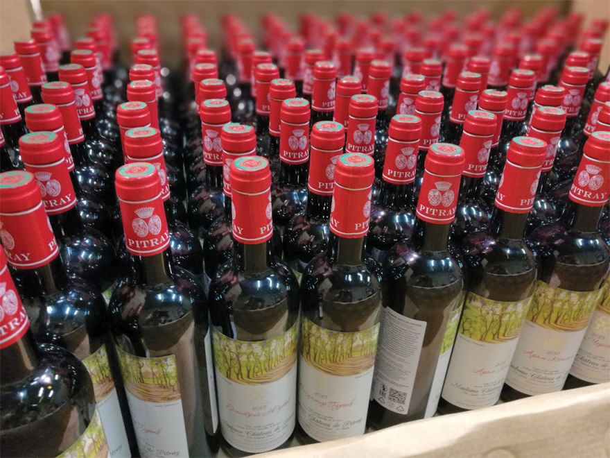 Доставка вина урожая 2015 их владельцам © i-Winemaker.com