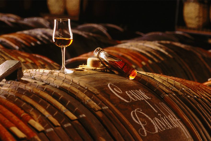 Старение коньячных спиртов в бочках © i-Winemaker.com